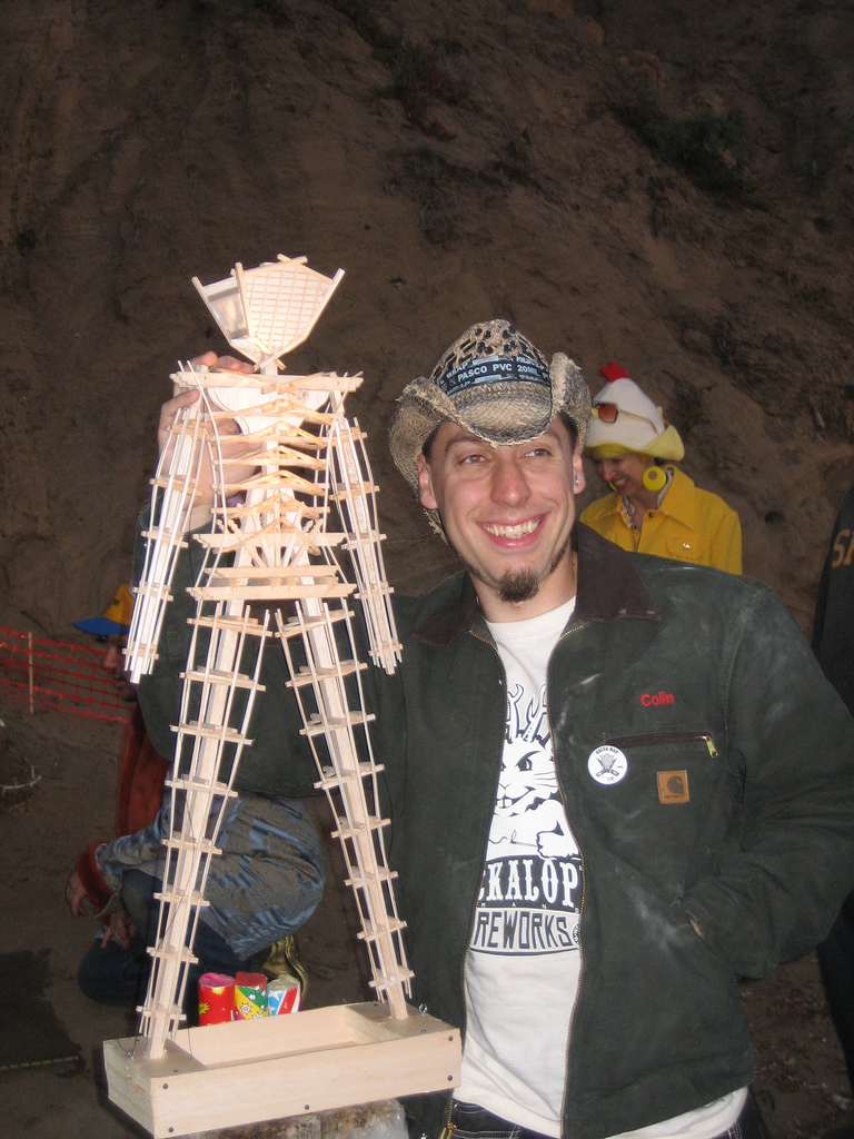 Colin, the Balsa Man Founder and the Balsa Man 2008 (photo by Edrabbit)