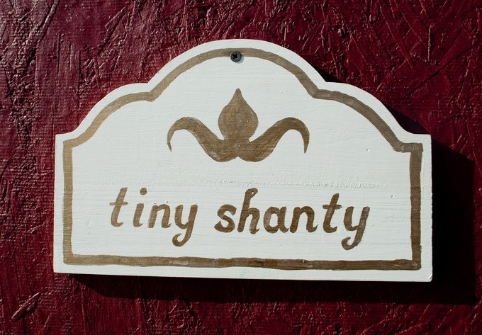 Tiny Shanty sign